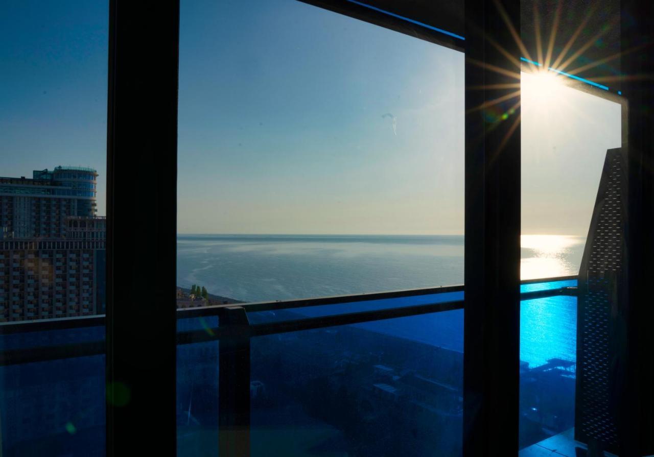 Luxury Sea View Orbi City บาทูมิ ภายนอก รูปภาพ